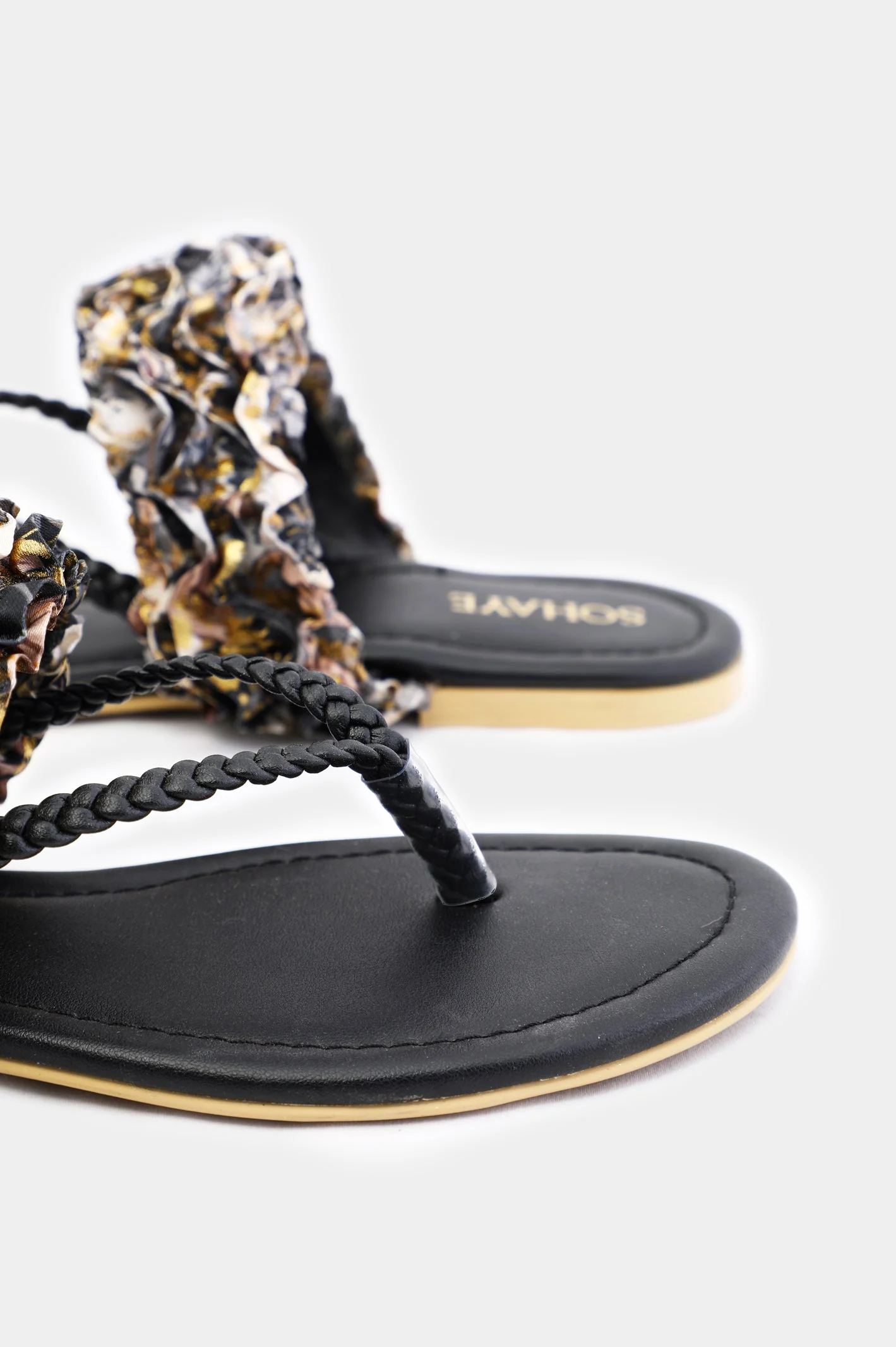 Black Slippers for Women's - Image 2