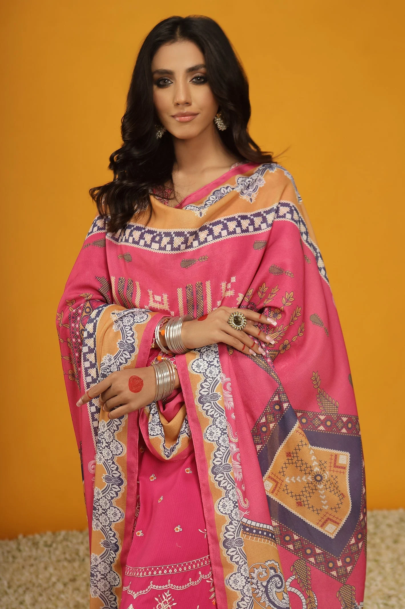 3PC Pink Unstitched Embroidered Suit - Image 3