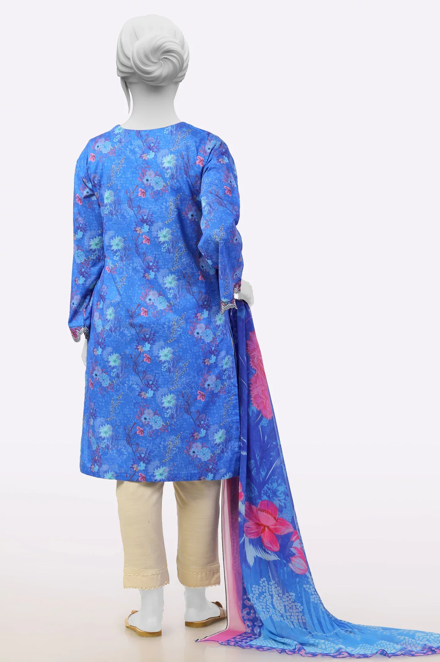 Blue Printed Embroidered Kurti With Dupatta - Image 4