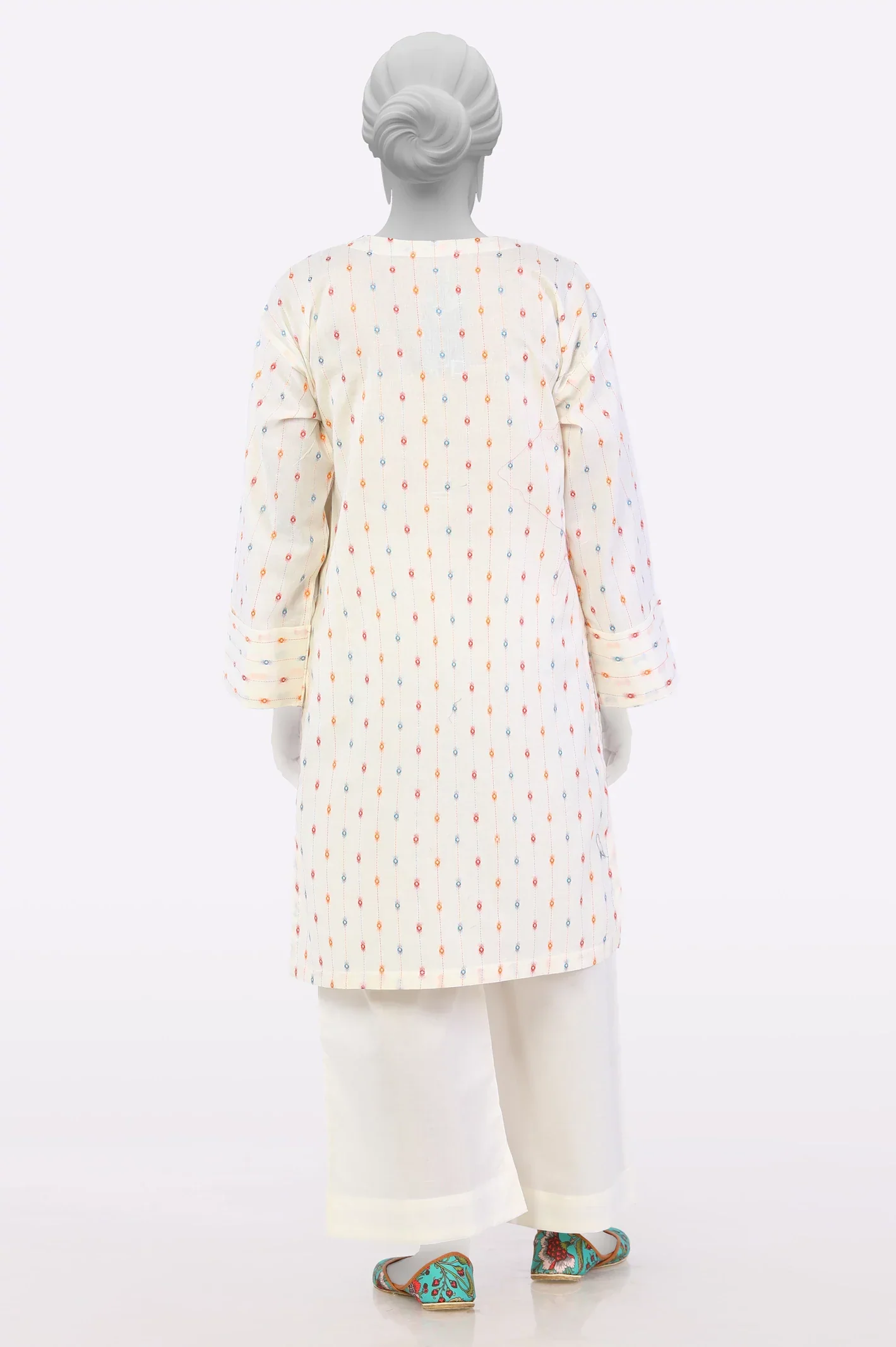 Jacquard White Stylised 2PC - Image 3