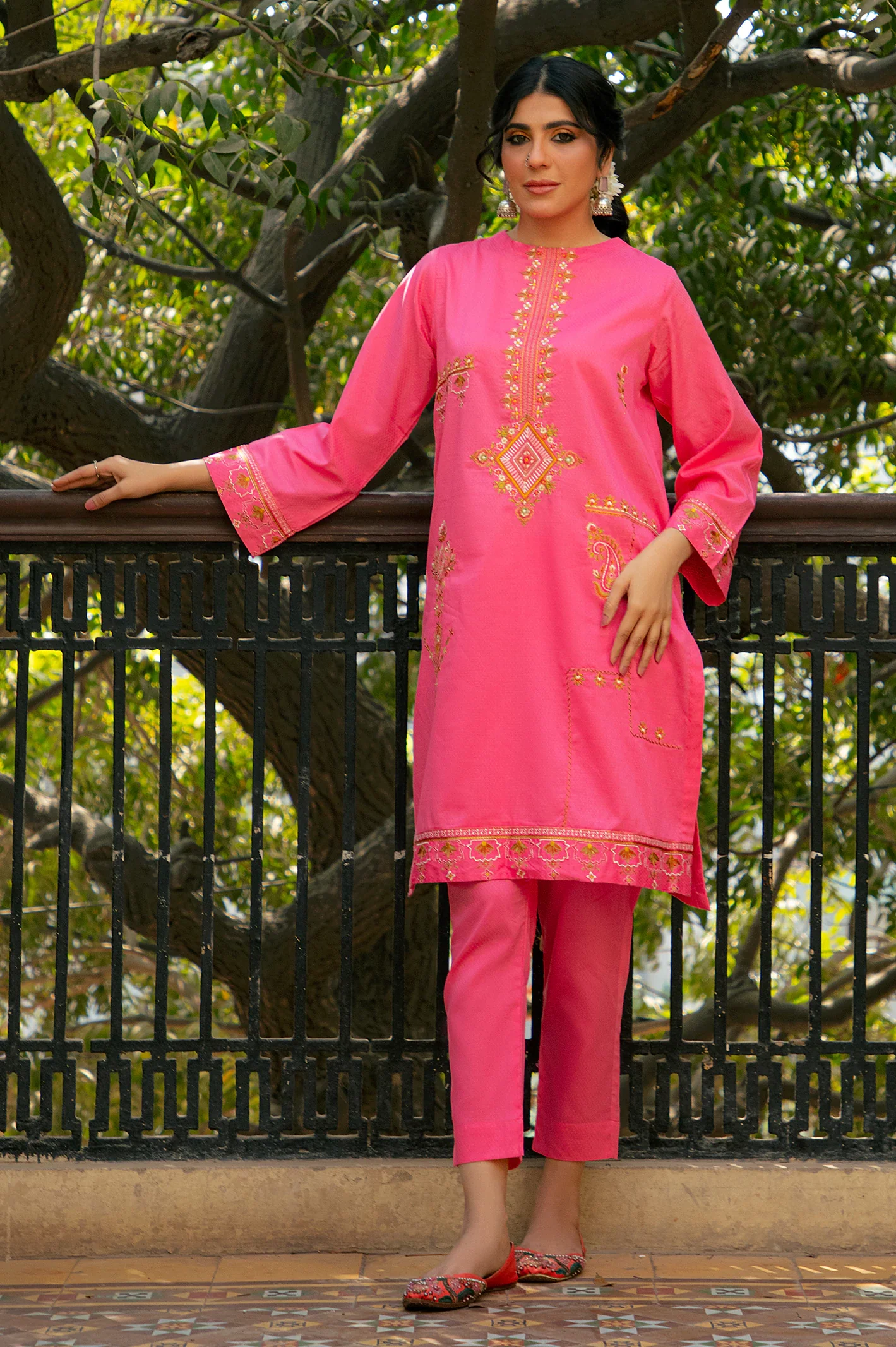 Embroidered 2PC - Image 2