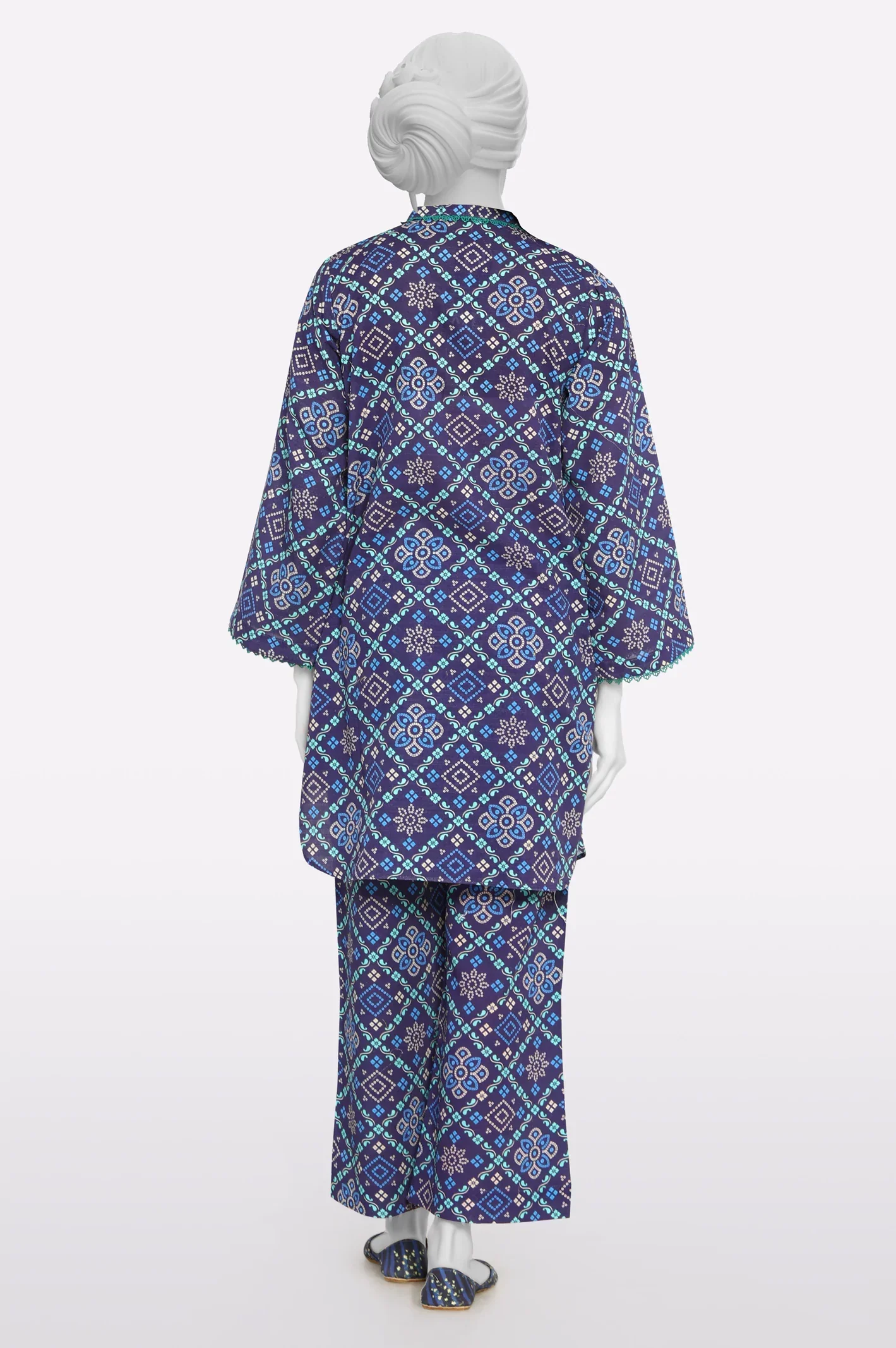 Khaddar Purple Printed 2PC - Image 3
