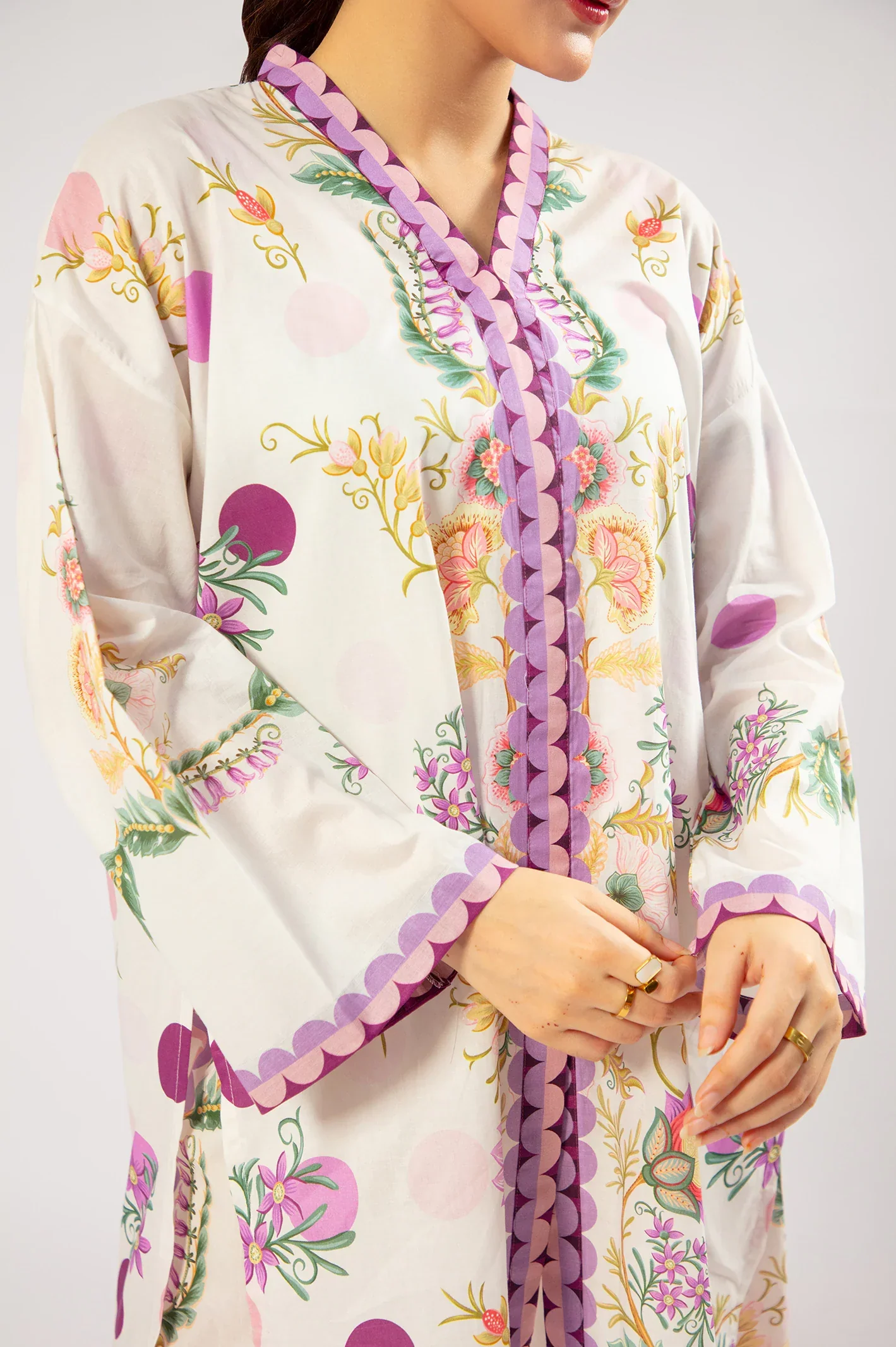 White Fusion Printed 2PC - Image 3