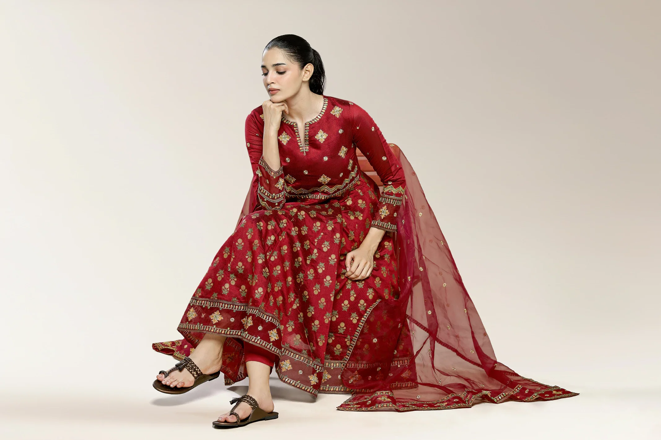 Embroidered Maroon 3PC - Image 5