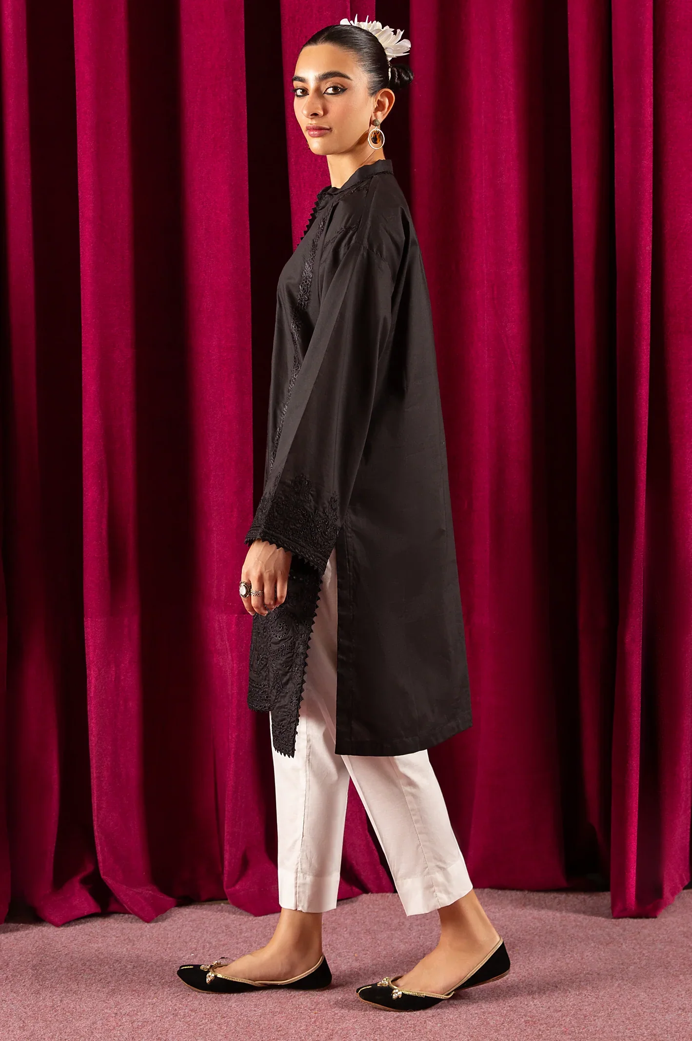 Black Embroidered Kurti - Image 3