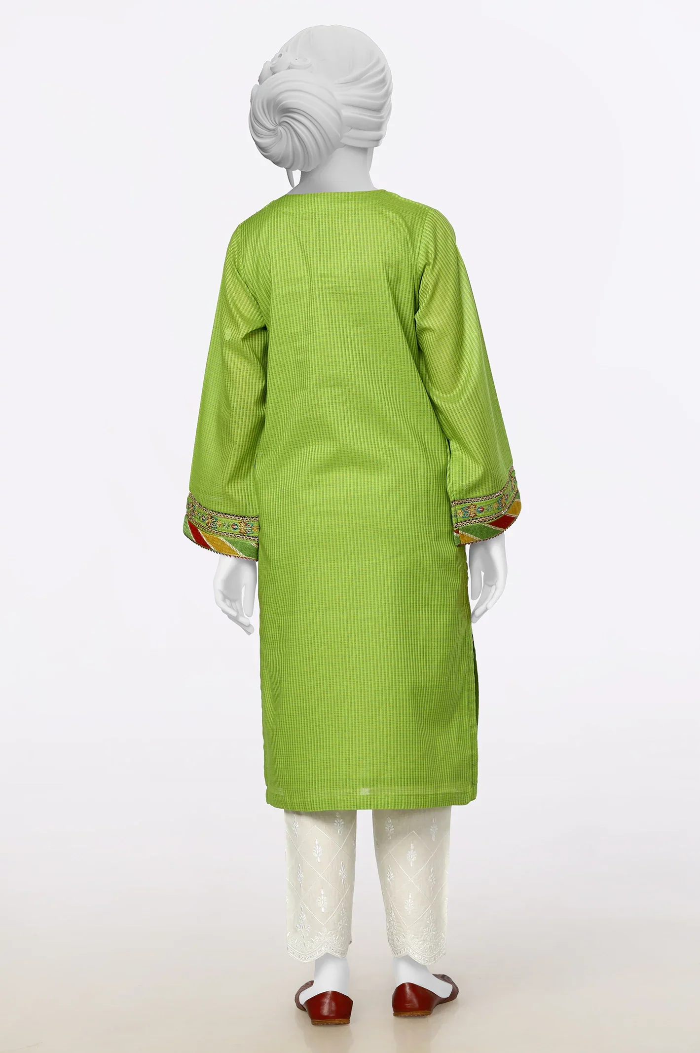Green Embroidered Kurti - Image 3