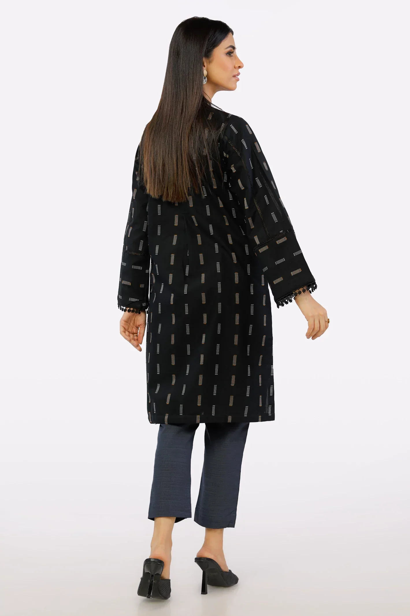 Black Dyed Stylised Kurti - Image 4