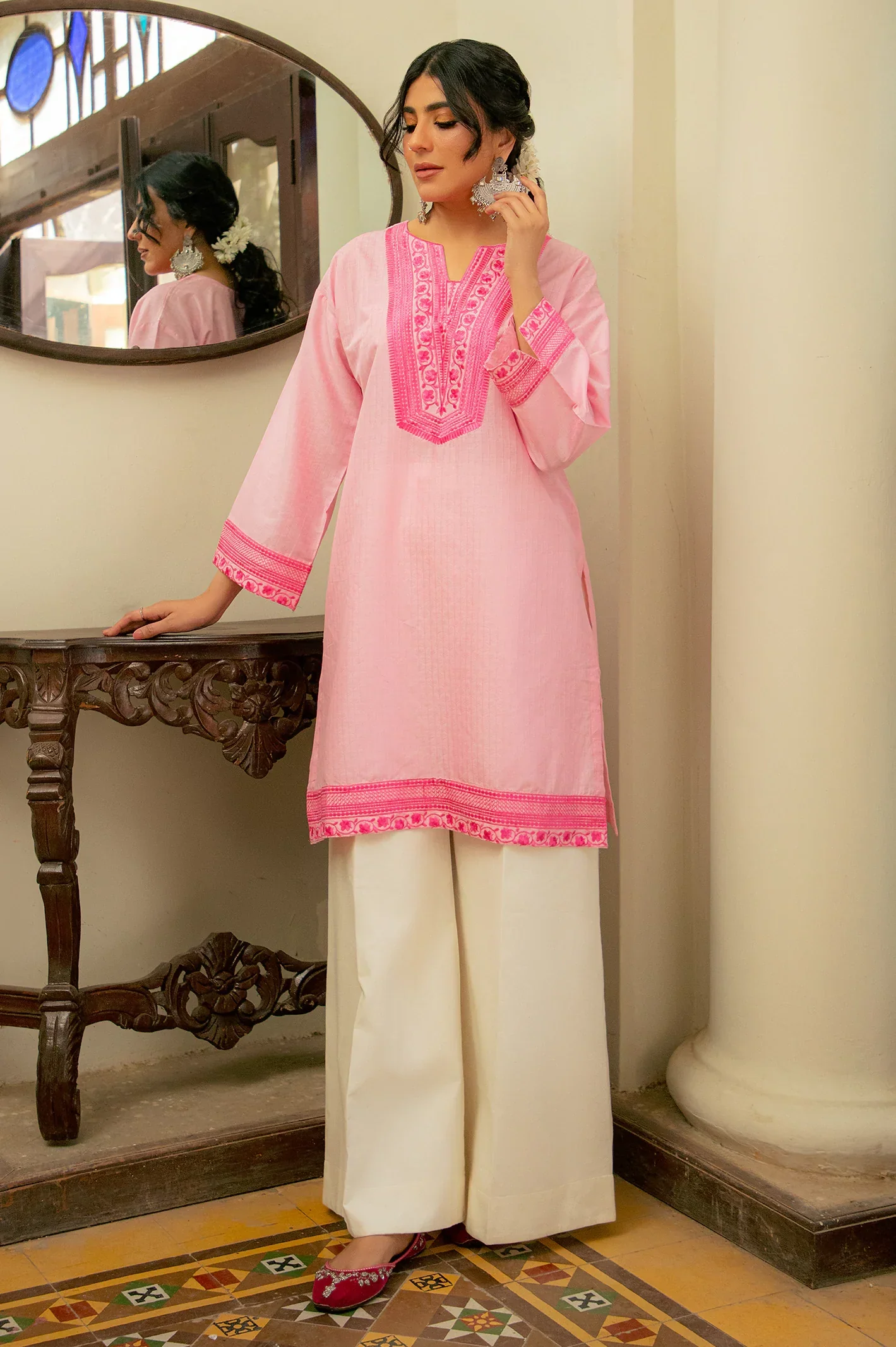 Embroidered Kurti - Image 4
