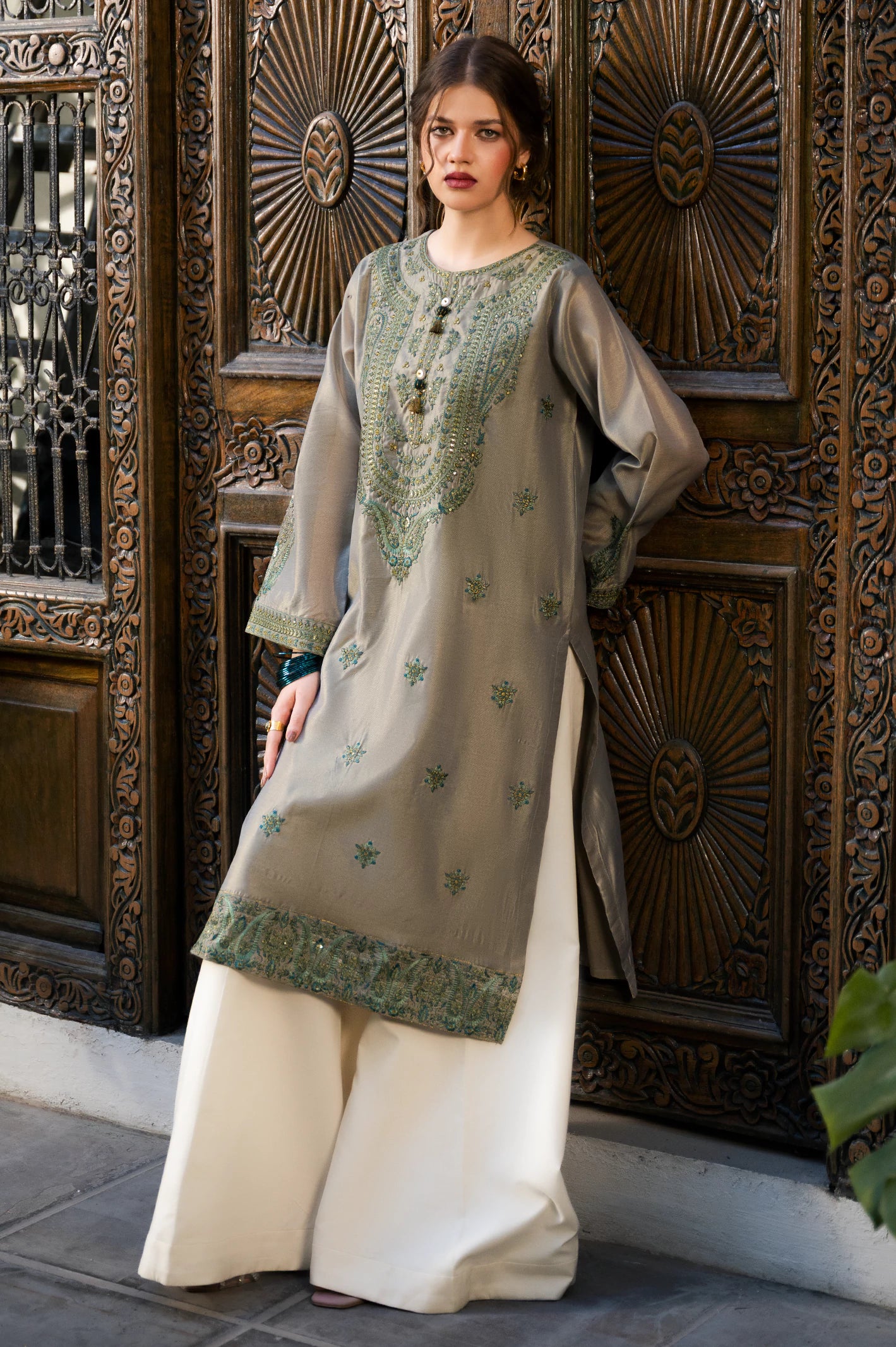 Embroidered Kurti - Image 3