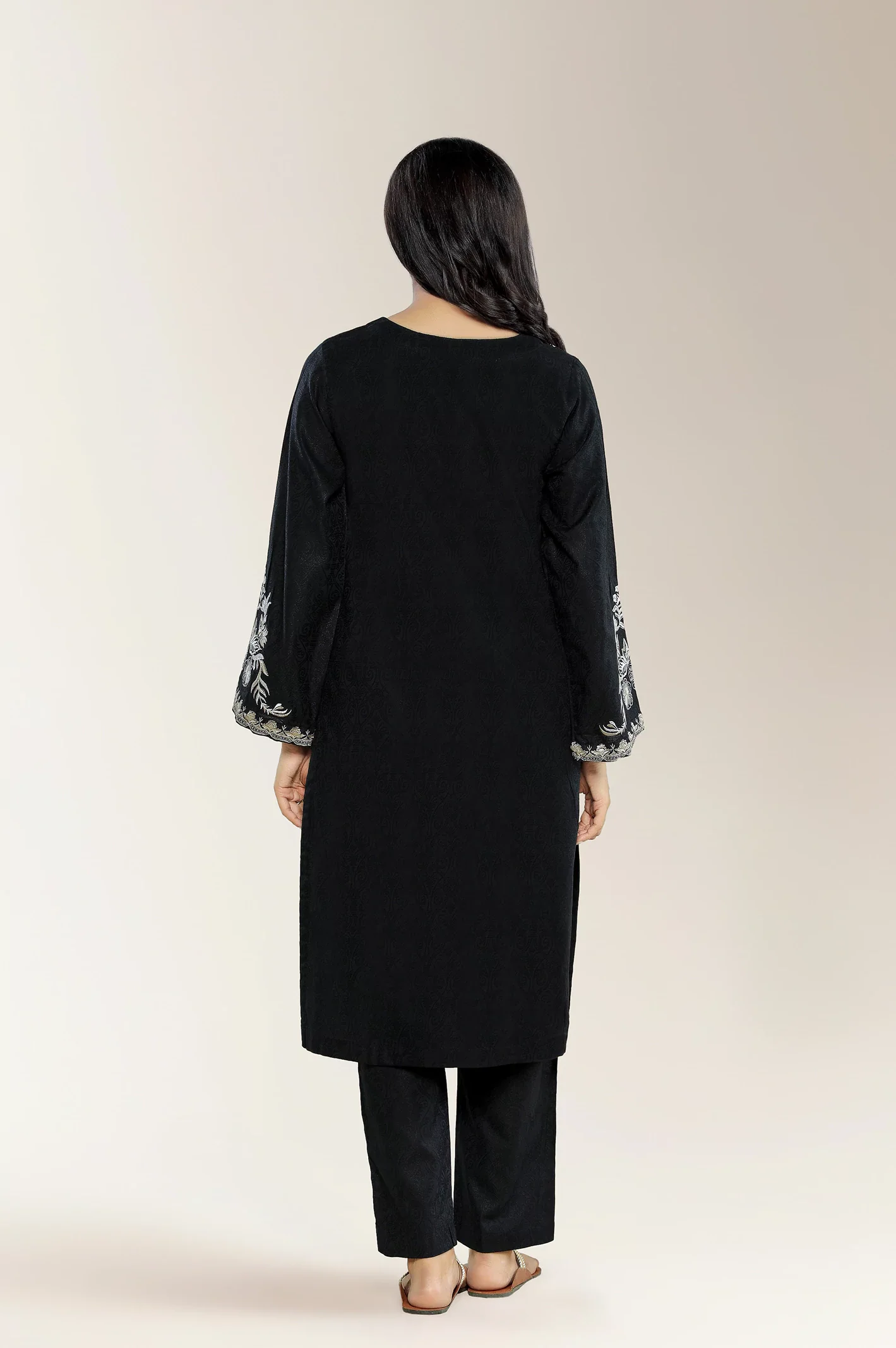 Embroidered Jacquard Black 2PC - Image 4