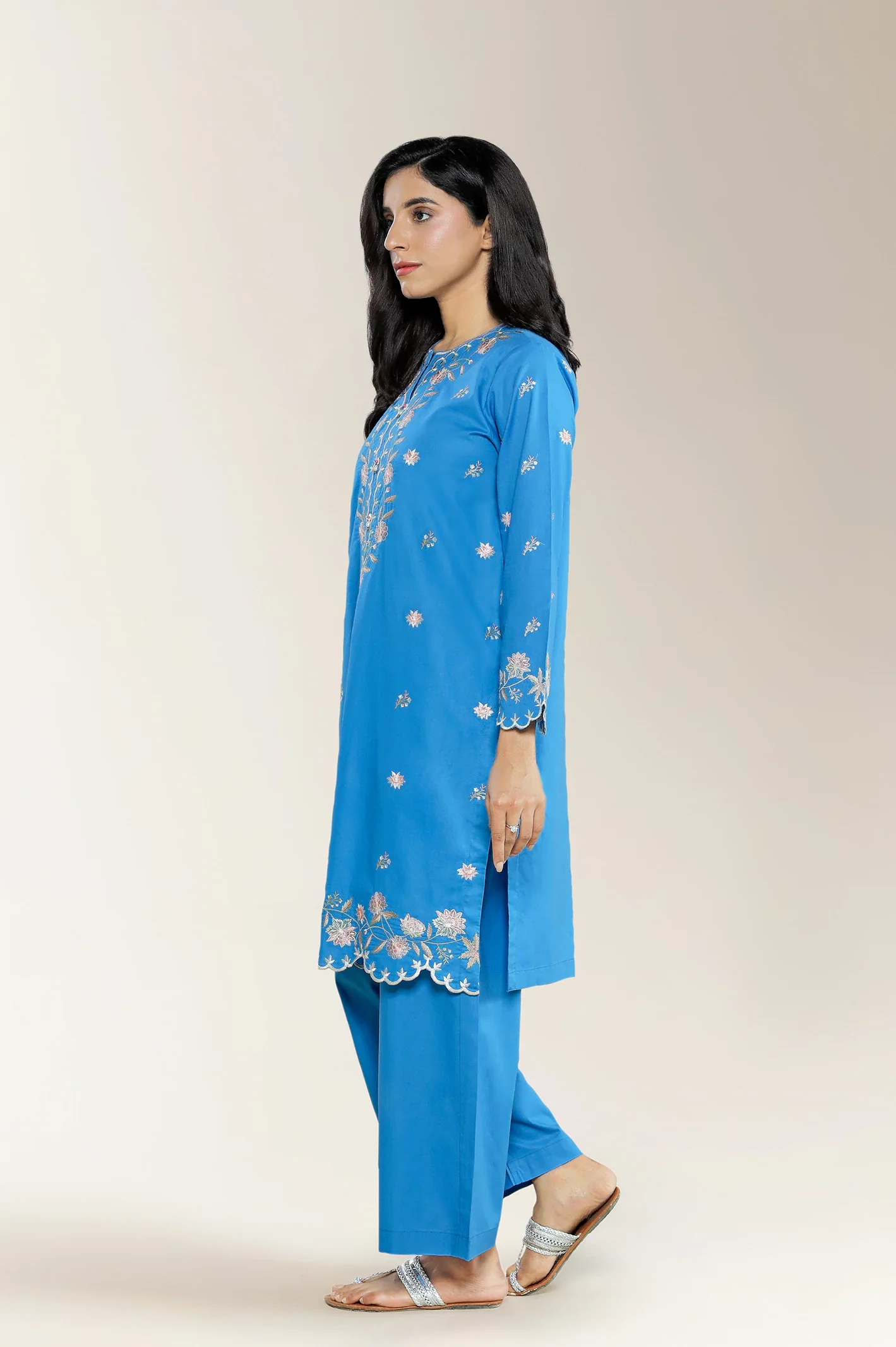 Embroidered Cambric Blue 2PC - Image 3