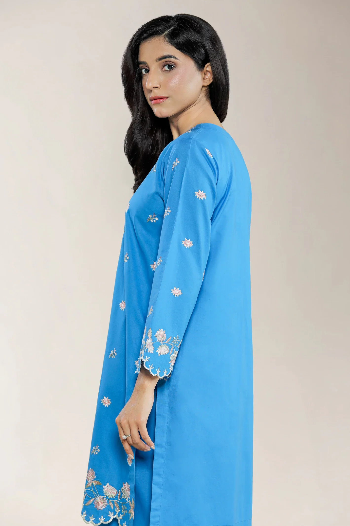 Embroidered Cambric Blue 2PC - Image 4