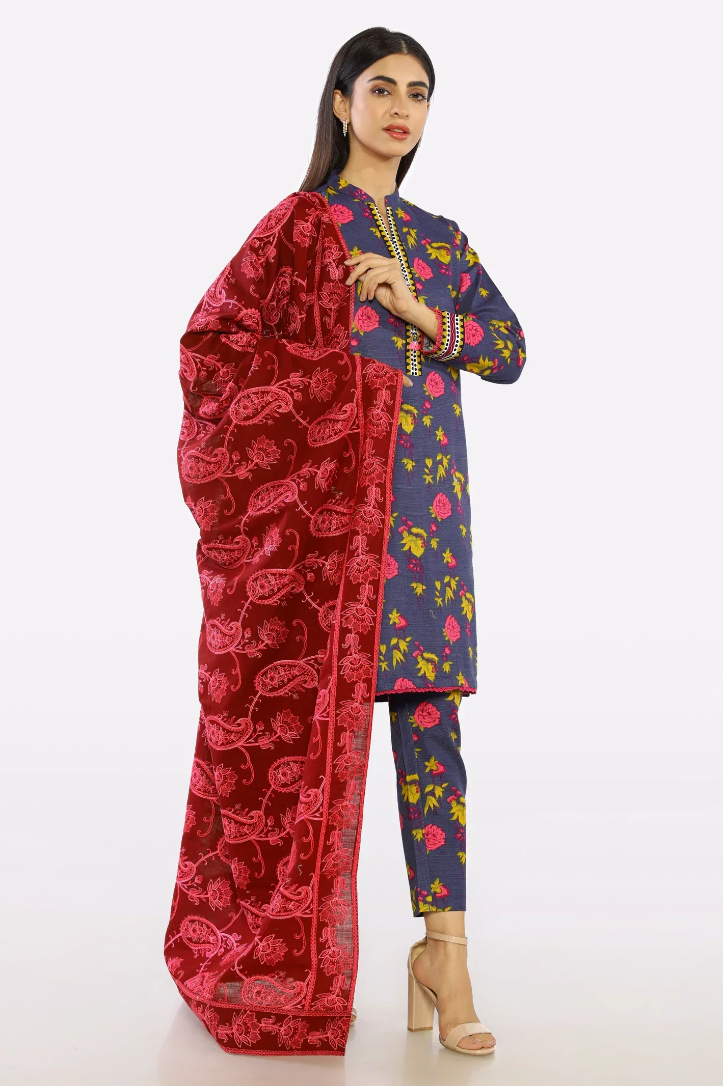 Womens Maroon Embroidered Shawl - Image 3