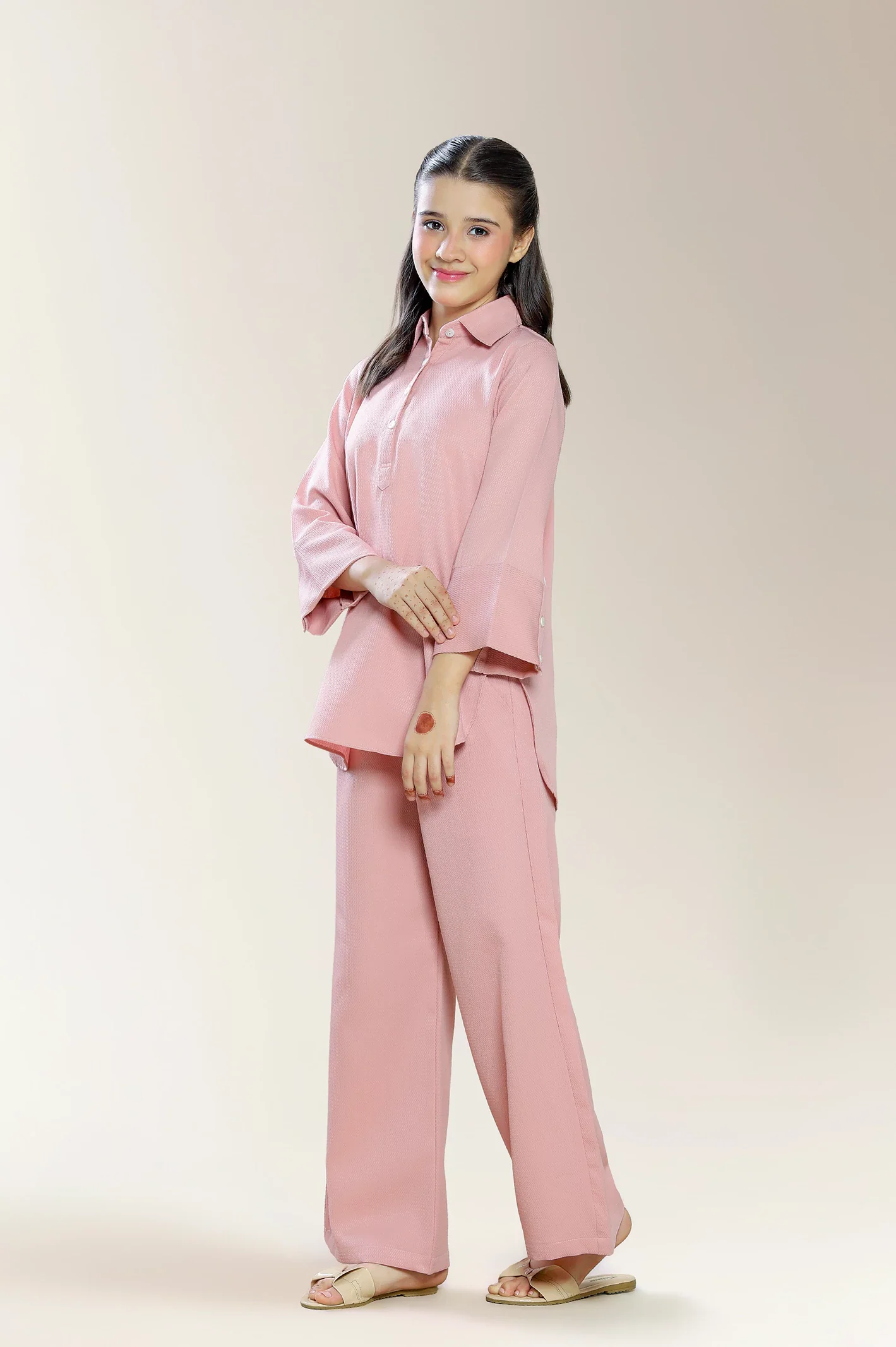 Polyester Dobby Pink Teens 2PC - Image 3