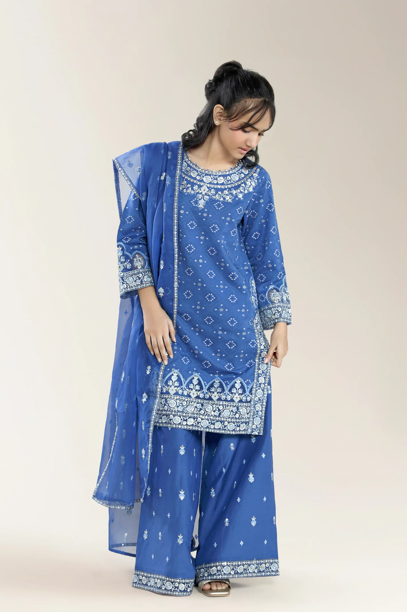 Embroidered Jacquard-Blue Teens 3Pc - Image 3