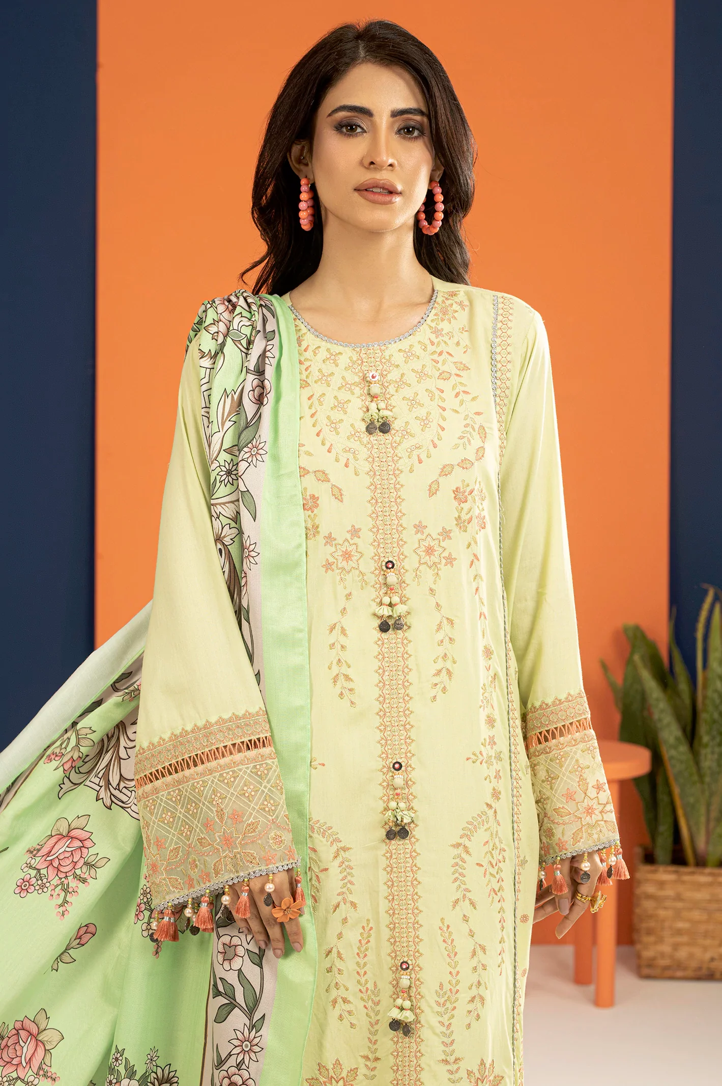 Embroidered Unstitched 3PC - Image 2
