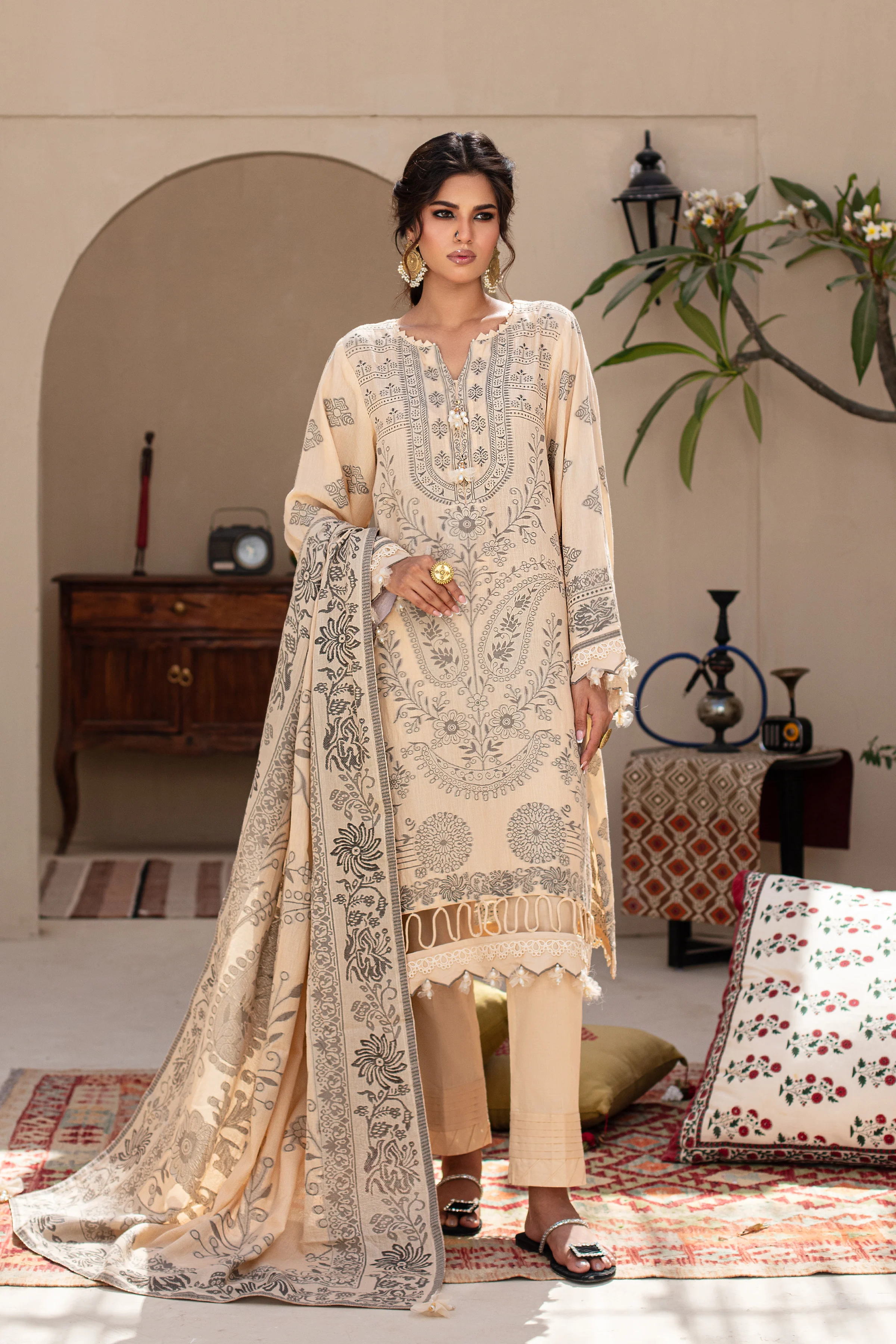 Coral 3PC Unstitched