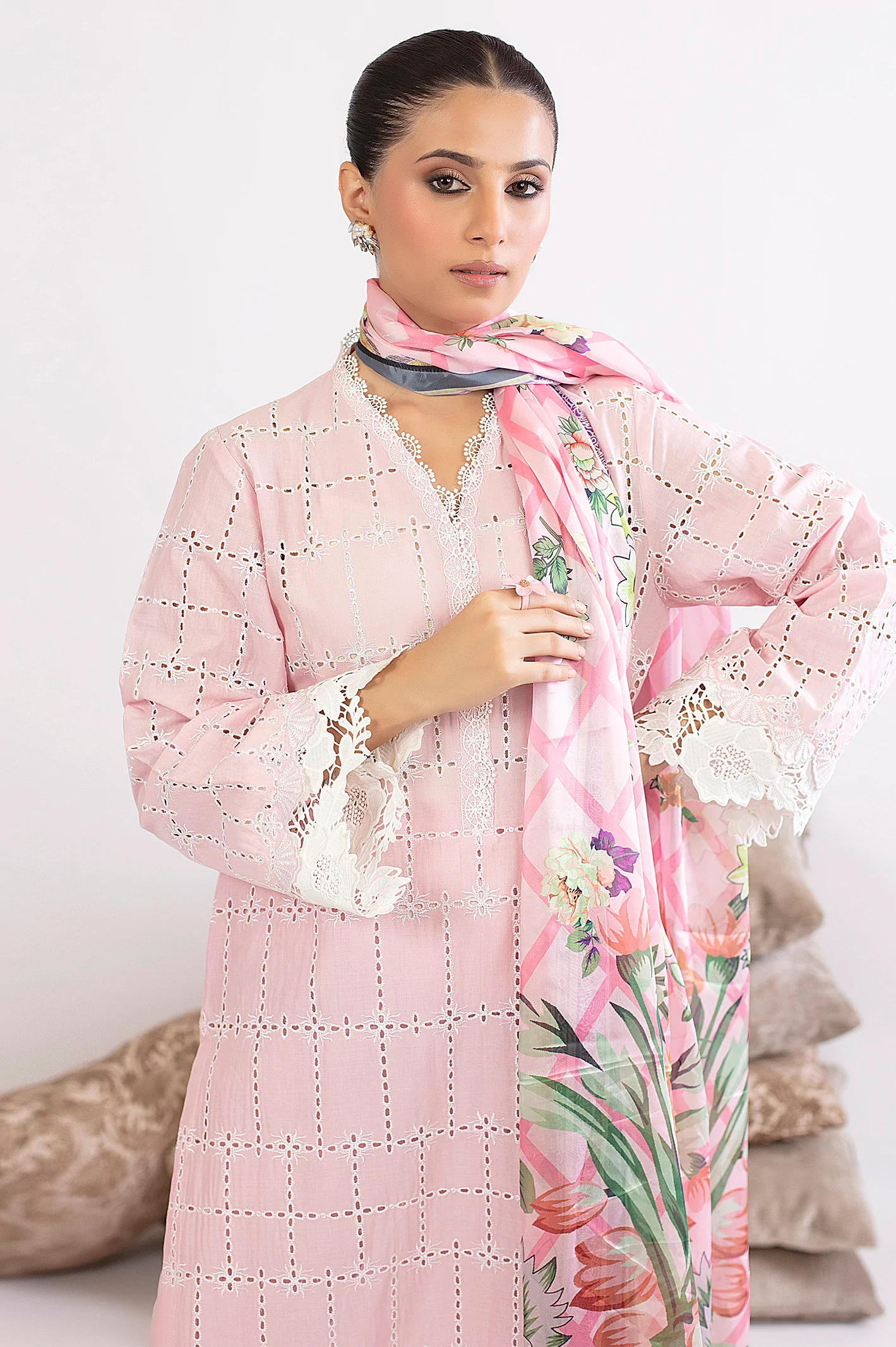 Light Pink Embroidered 3PC Unstitched - Image 3