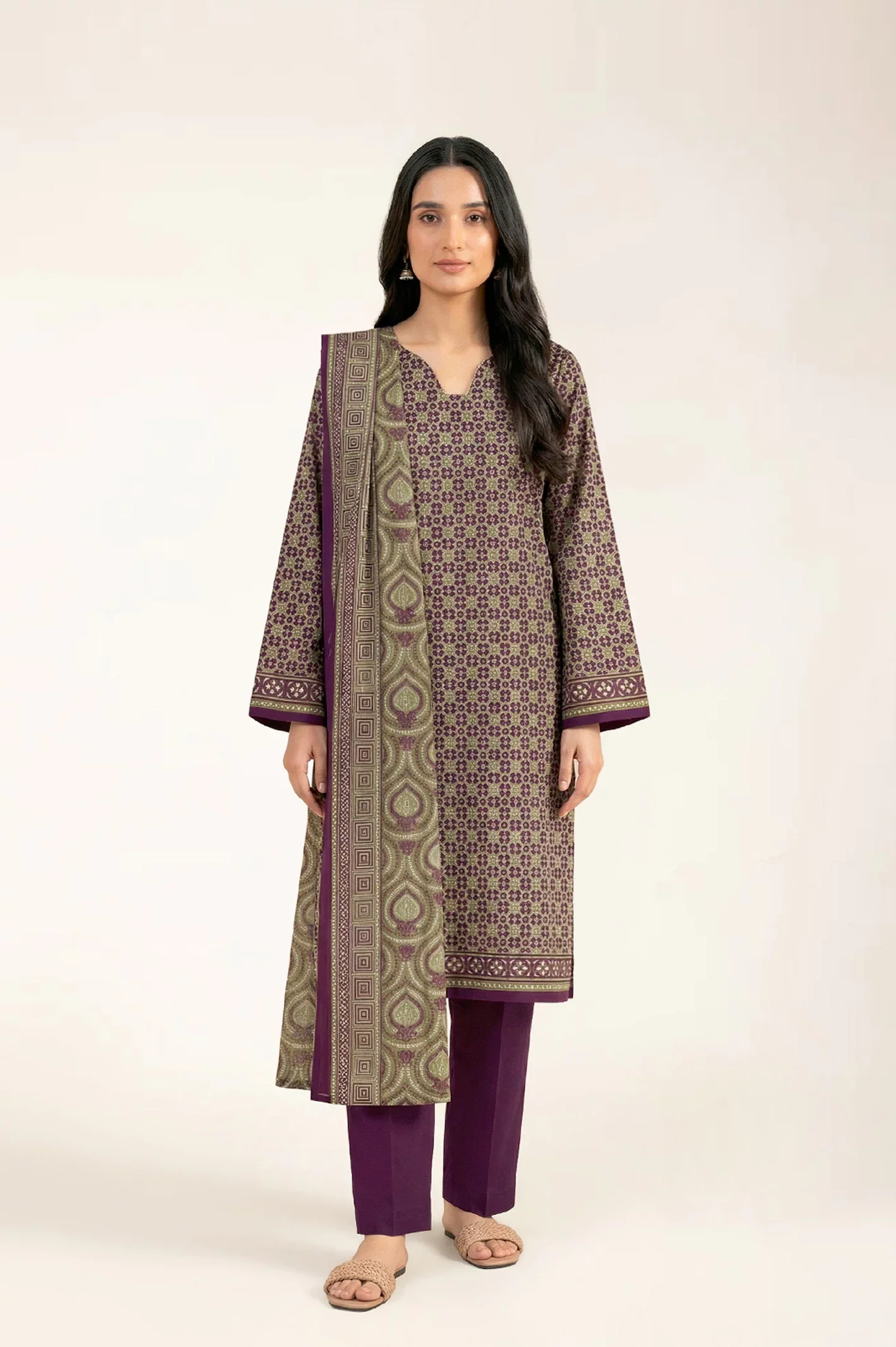 Printed Khaddar-Maroon Unstitched 3PC