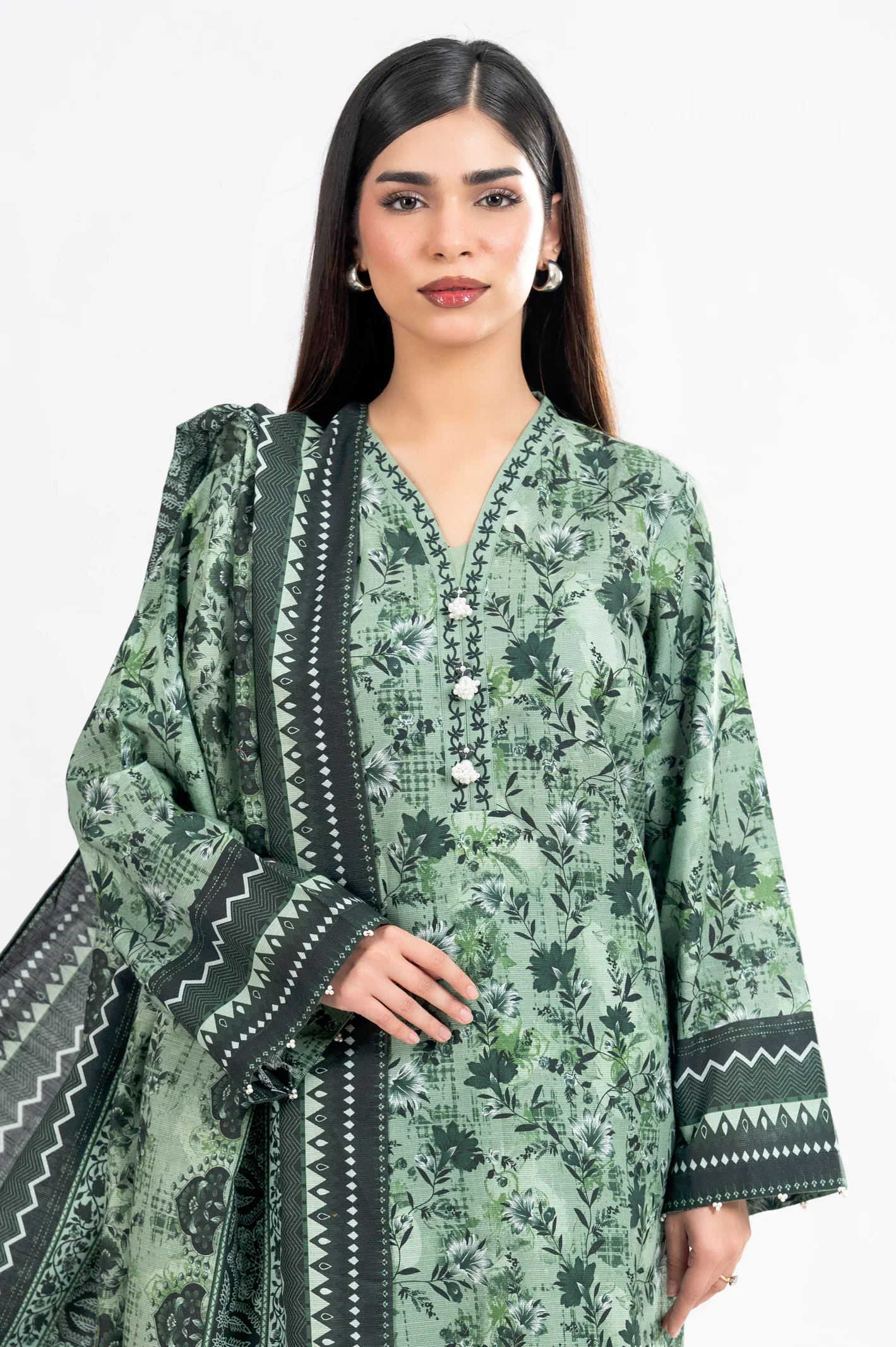 Printed Khaddar-Green Unstitched 3PC - Image 2